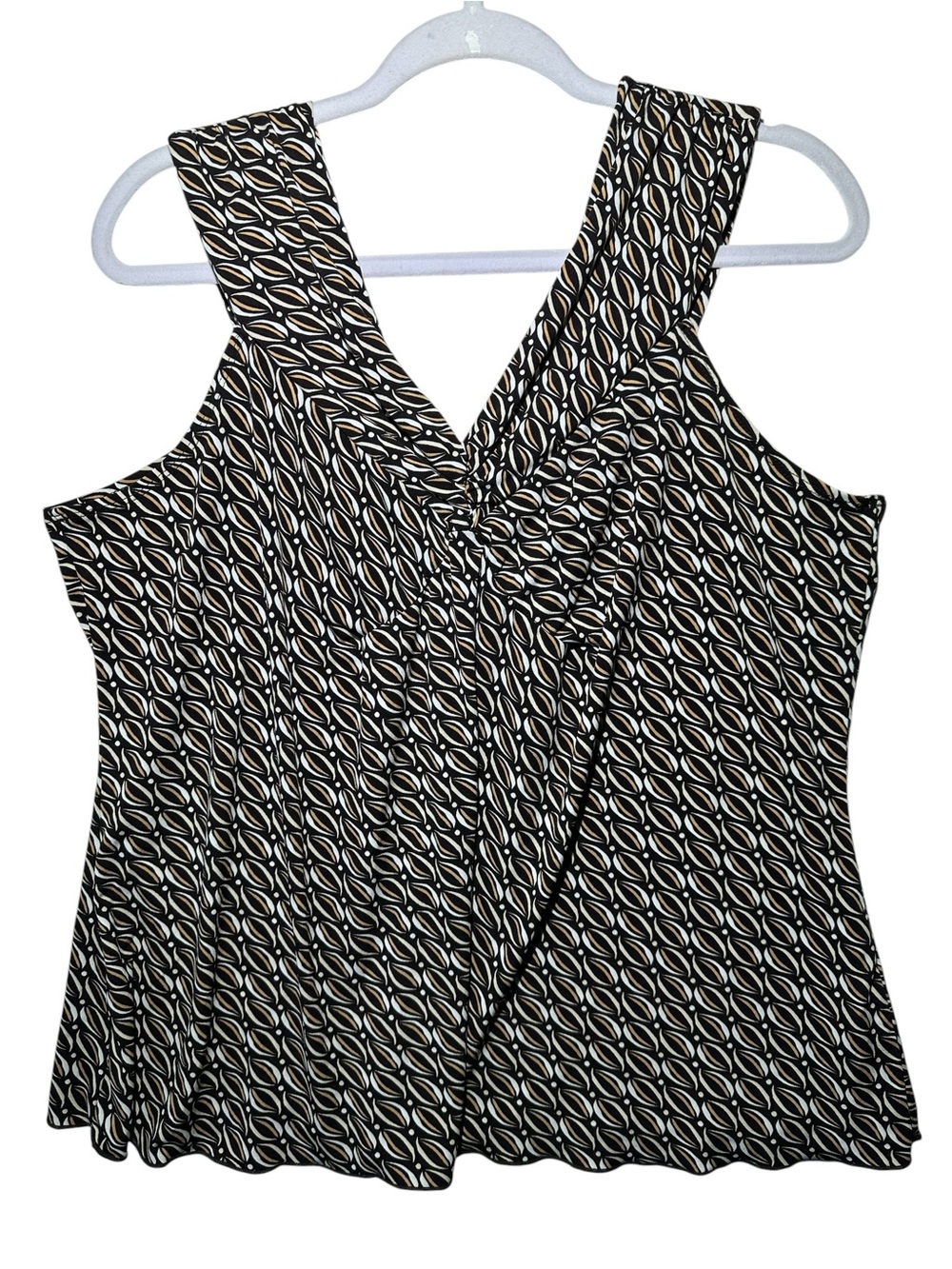 Cato Woman Black & Cream Geometric V-Neck Sleeveless Top